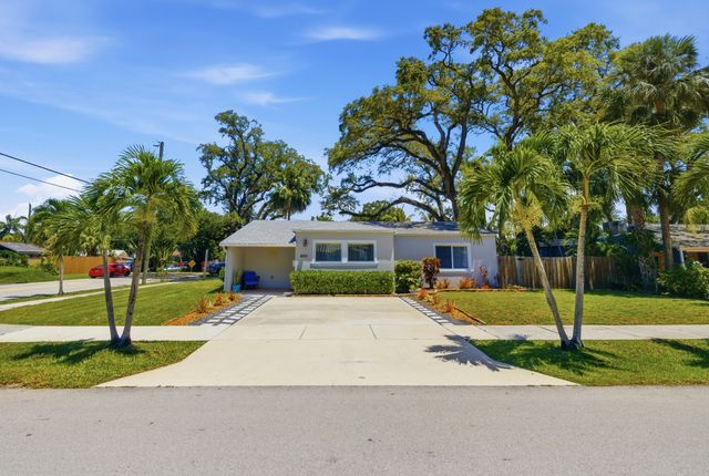 937 SW 17TH Street, Fort Lauderdale, FL 33315