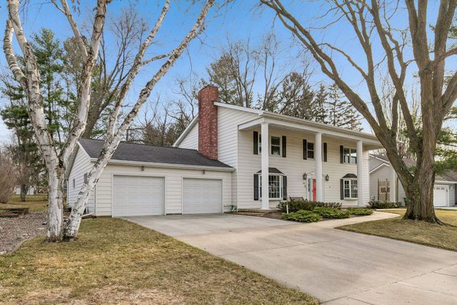 1812 7th Street SW, Rochester, MN 55902