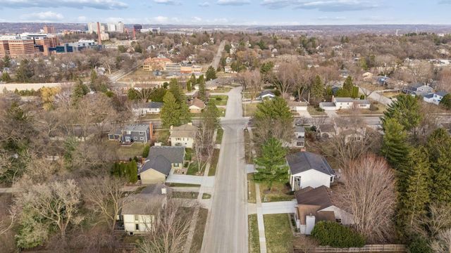 1812 7th Street SW, Rochester, MN 55902