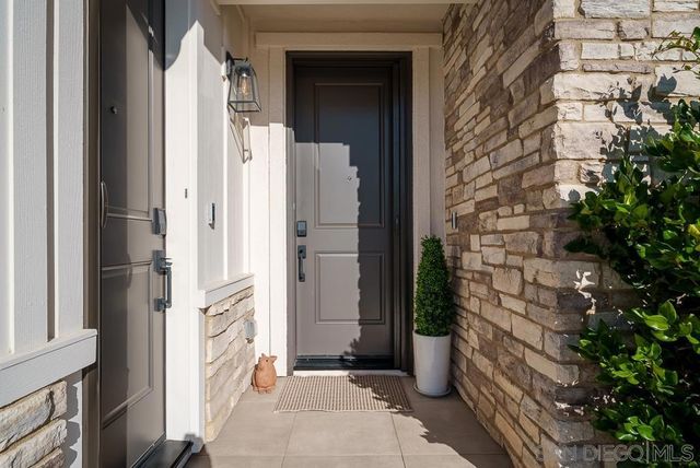 912 Lindbergh Drive, San Marcos, CA 92069