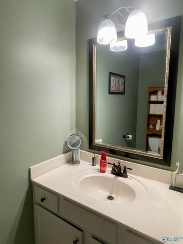 176 Forest Home Drive, Trinity, AL 35673