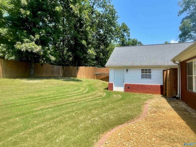 176 Forest Home Drive, Trinity, AL 35673