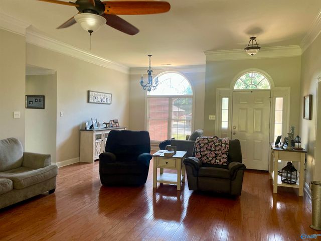 176 Forest Home Drive, Trinity, AL 35673
