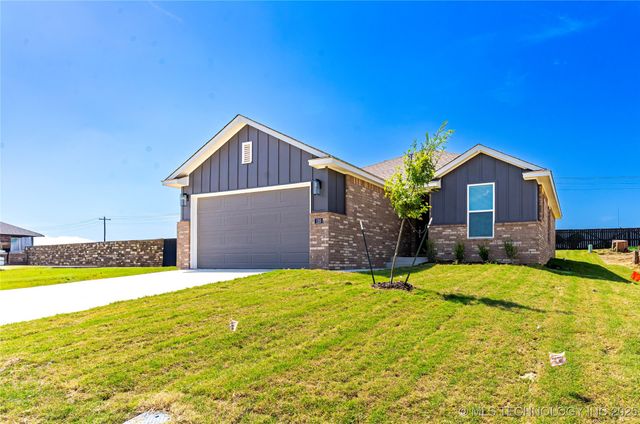 120 S 26th Street, Collinsville, OK 74021