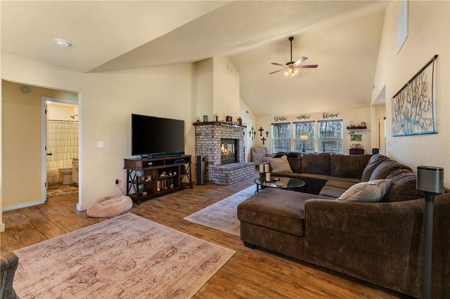 12627 Lodge Drive, Garfield, AR 72732