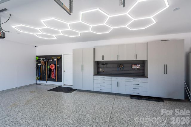 9529 Cotswood Place, Gastonia, NC 28056