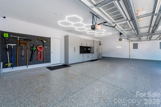 9529 Cotswood Place, Gastonia, NC 28056