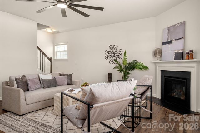 9529 Cotswood Place, Gastonia, NC 28056