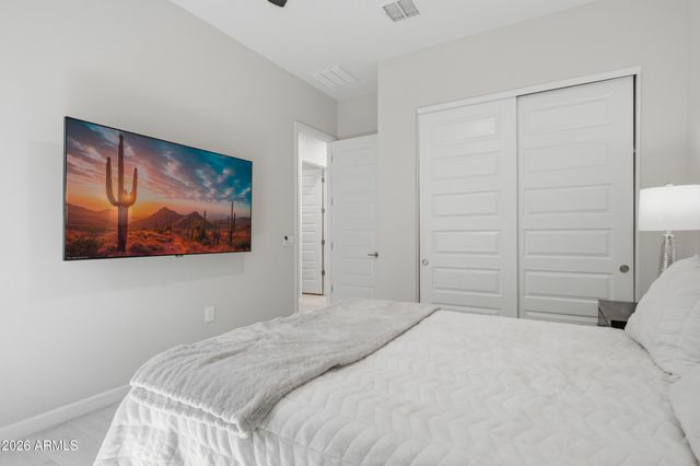 6032 E LONE CACTUS Drive, Phoenix, AZ 85054