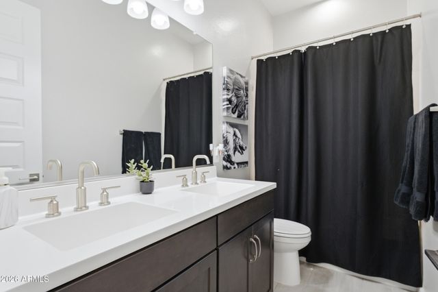6032 E LONE CACTUS Drive, Phoenix, AZ 85054