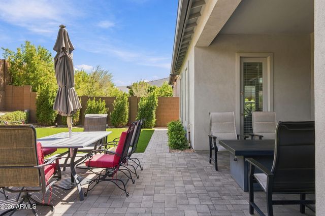 6032 E LONE CACTUS Drive, Phoenix, AZ 85054