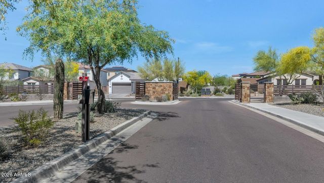 6032 E LONE CACTUS Drive, Phoenix, AZ 85054