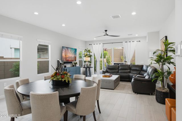 6032 E LONE CACTUS Drive, Phoenix, AZ 85054