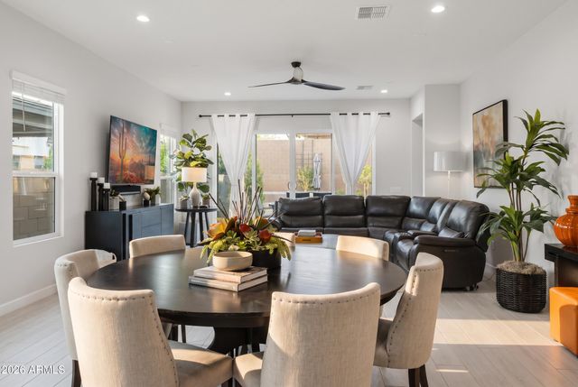 6032 E LONE CACTUS Drive, Phoenix, AZ 85054