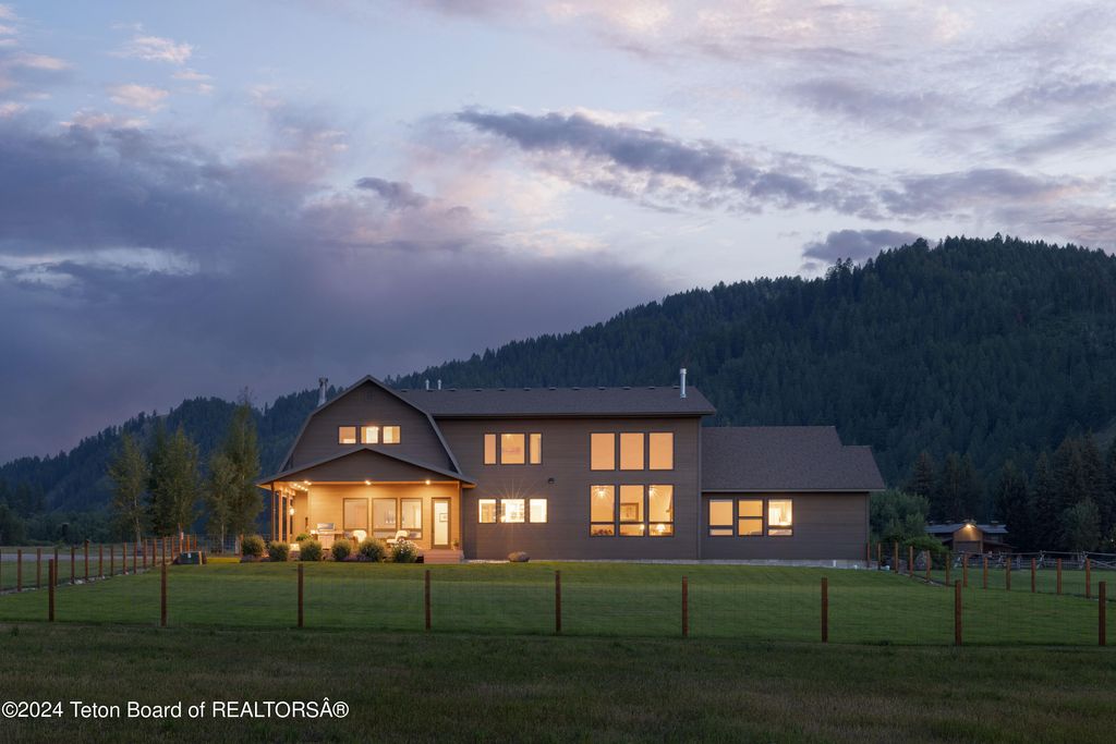 293 SALT RIVER RANCH Lane, Thayne, WY 83127 photo 12