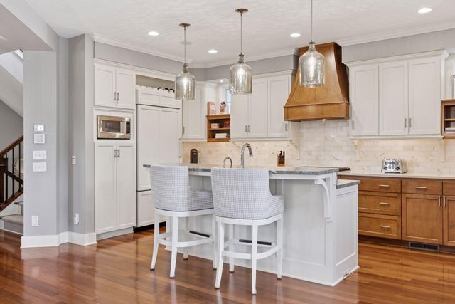 2414 W 42nd Street, Minneapolis, MN 55410