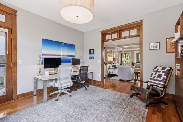 2414 W 42nd Street, Minneapolis, MN 55410