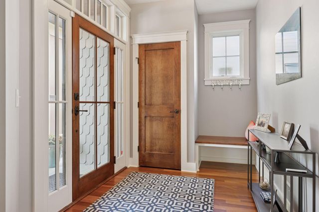 2414 W 42nd Street, Minneapolis, MN 55410