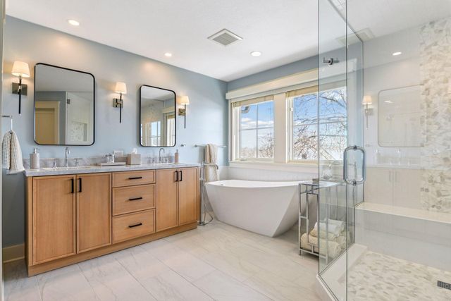 2414 W 42nd Street, Minneapolis, MN 55410