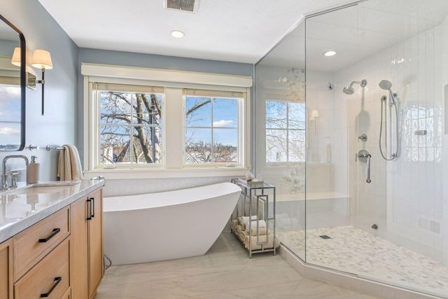 2414 W 42nd Street, Minneapolis, MN 55410