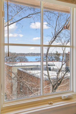 2414 W 42nd Street, Minneapolis, MN 55410