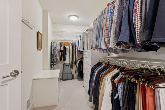 2414 W 42nd Street, Minneapolis, MN 55410