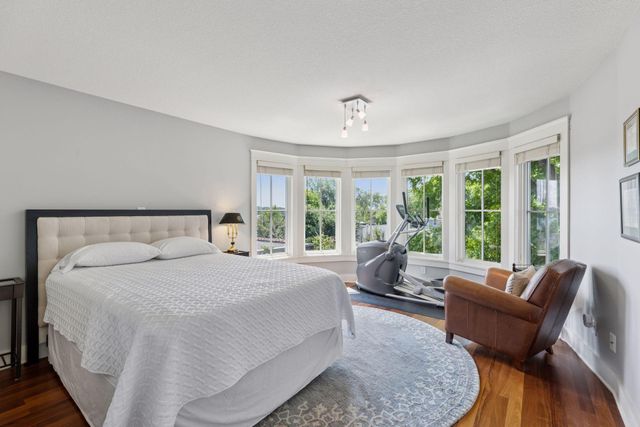 2414 W 42nd Street, Minneapolis, MN 55410