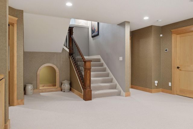 2414 W 42nd Street, Minneapolis, MN 55410