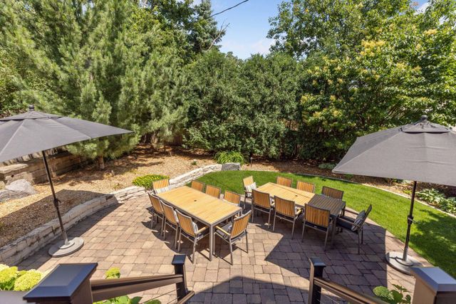 2414 W 42nd Street, Minneapolis, MN 55410