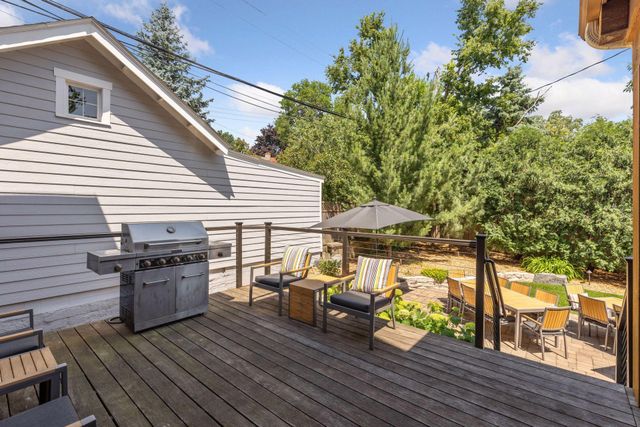 2414 W 42nd Street, Minneapolis, MN 55410