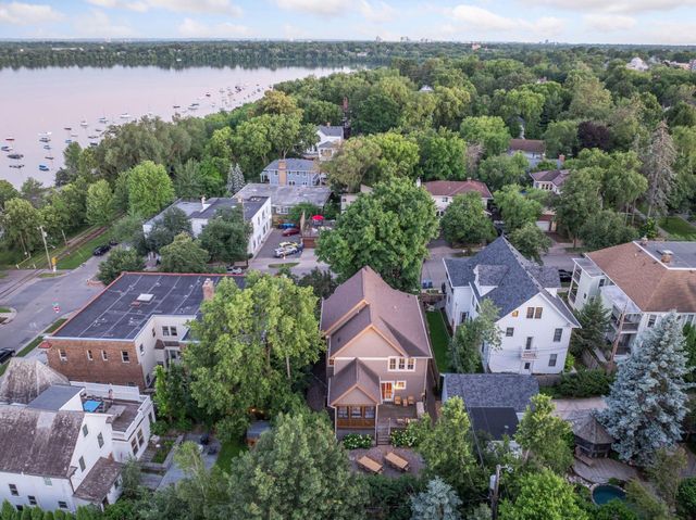 2414 W 42nd Street, Minneapolis, MN 55410