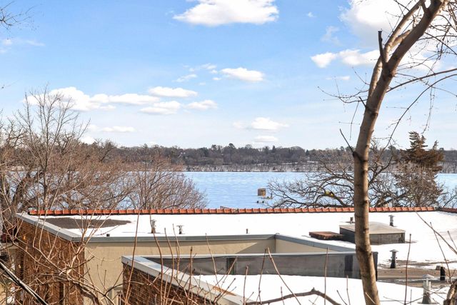 2414 W 42nd Street, Minneapolis, MN 55410