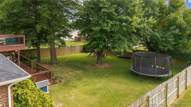 3609 Doe Run Way, New Albany, IN 47150