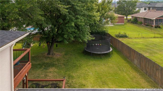 3609 Doe Run Way, New Albany, IN 47150