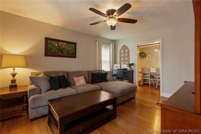 3609 Doe Run Way, New Albany, IN 47150