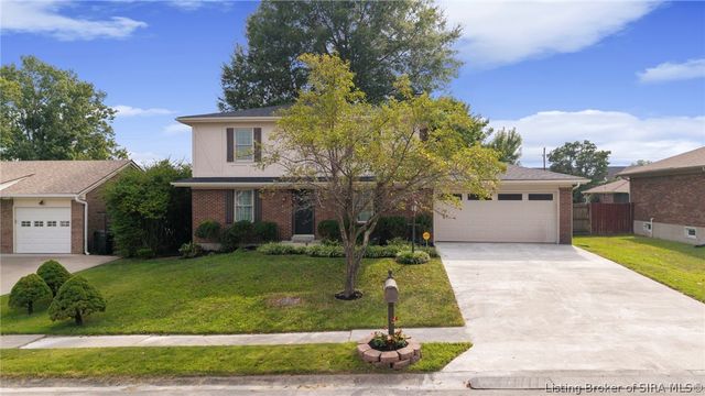 3609 Doe Run Way, New Albany, IN 47150