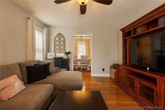 3609 Doe Run Way, New Albany, IN 47150
