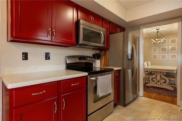 3609 Doe Run Way, New Albany, IN 47150