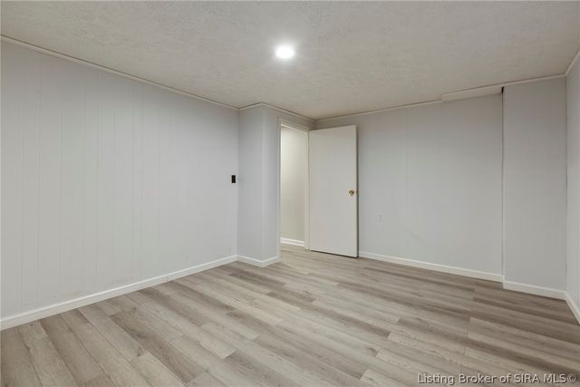 3609 Doe Run Way, New Albany, IN 47150