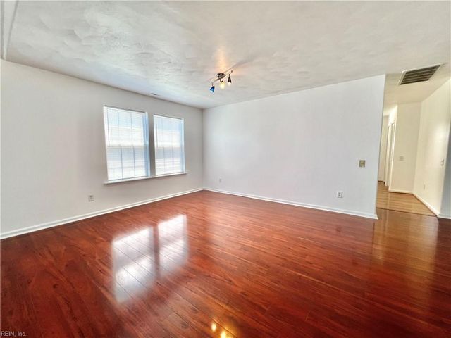 1236 Duke Of Suffolk, Chesapeake, VA 23320