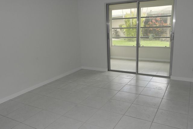 18890 Candlewick Drive B, Boca Raton, FL 33496