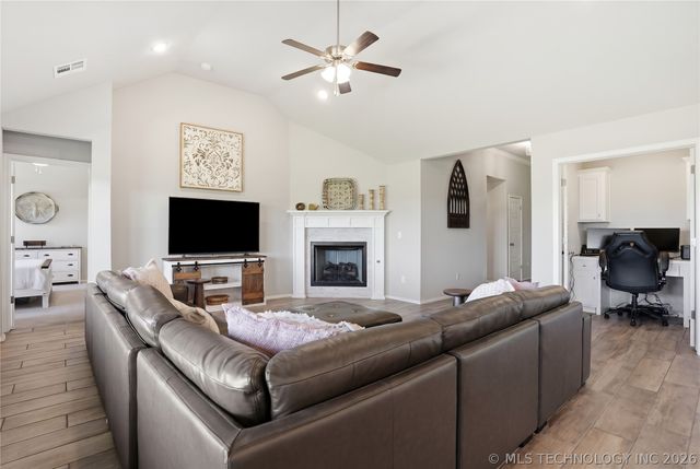 3456 E 154th Street S, Bixby, OK 74008