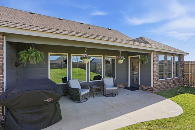 3456 E 154th Street S, Bixby, OK 74008