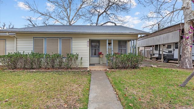 310 Randolph, Schertz, TX 78154