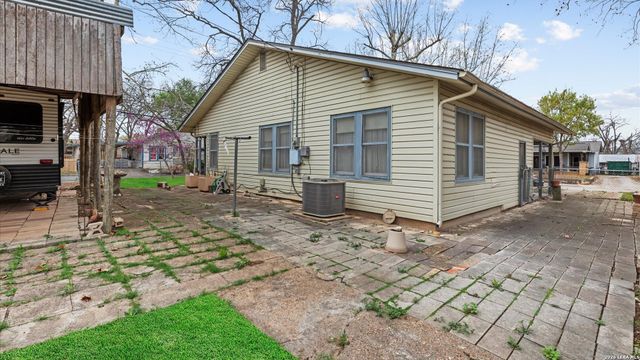 310 Randolph, Schertz, TX 78154