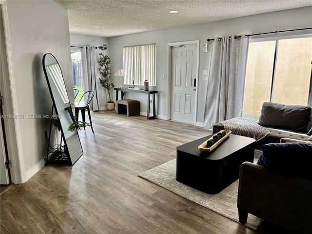 16831 SW 139th Pl, Miami, FL 33177