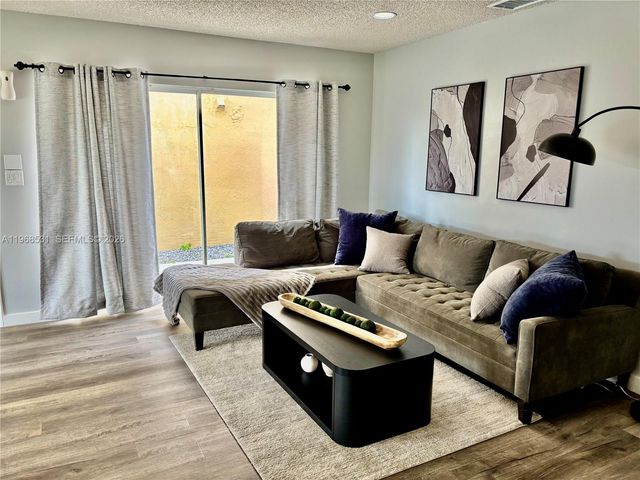 16831 SW 139th Pl, Miami, FL 33177