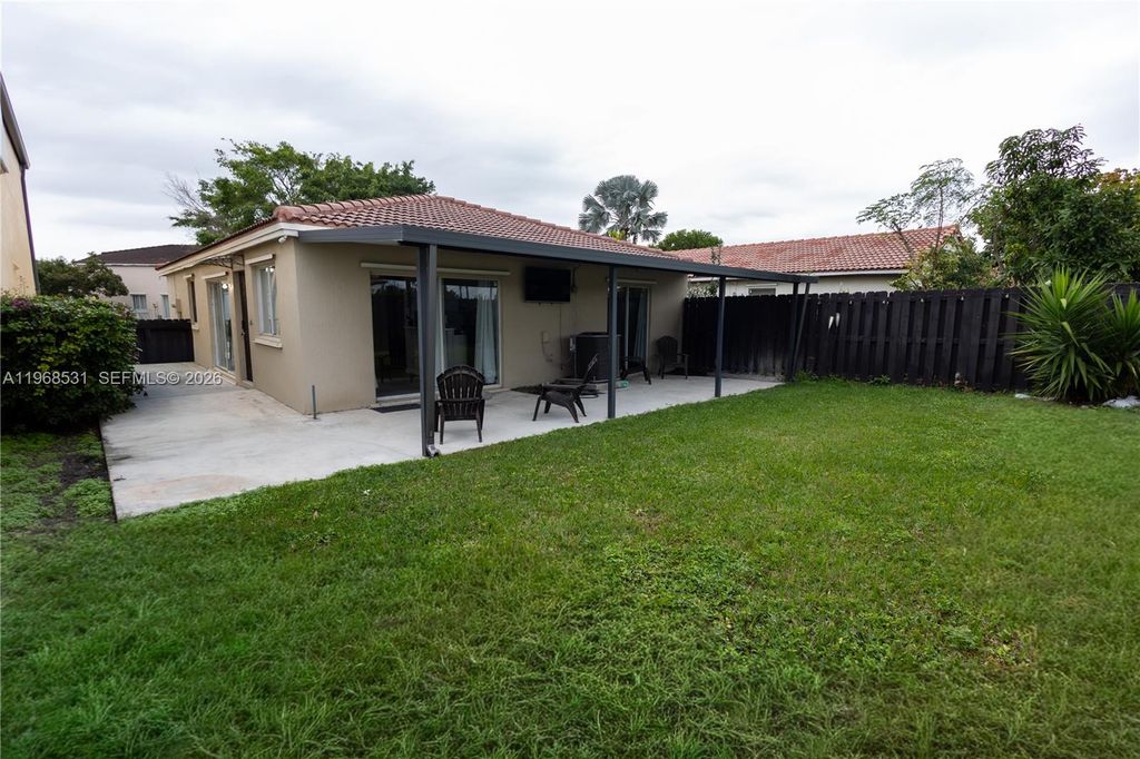 Image 36 of property listing at 16831 SW 139th Pl, Miami, FL 33177
