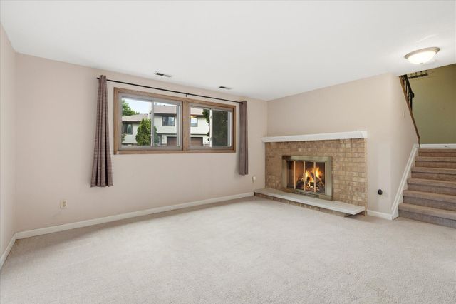 5215 84th Court N, Brooklyn Park, MN 55443