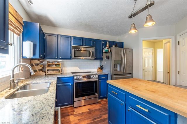 11 Thomas Athey CT, Hampton, VA 23666